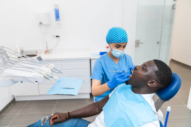 Best Dentist Open Late Near Me  in Milwaukie, OR